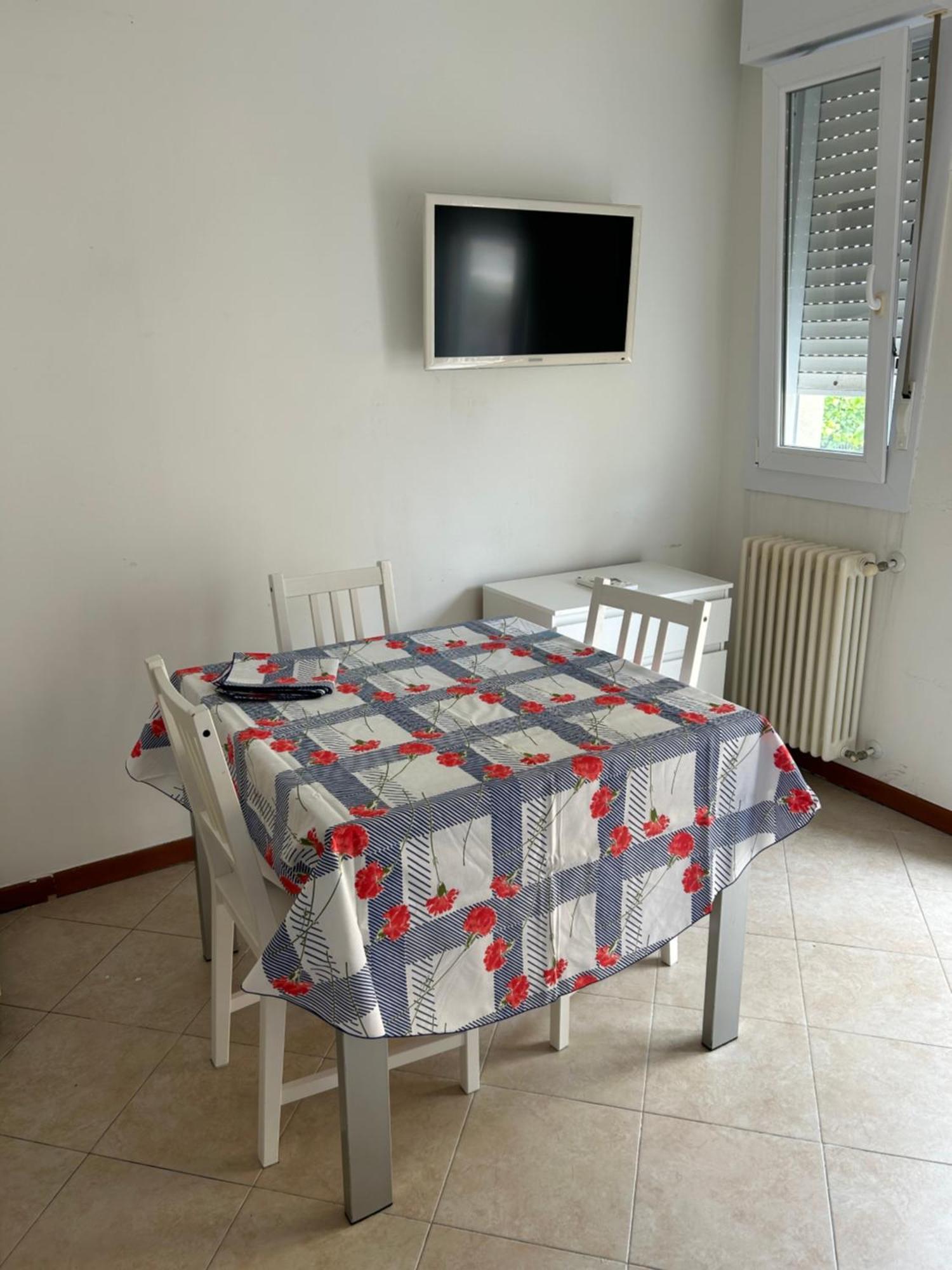 Residence Uno Studio&Suites Rimini Extérieur photo