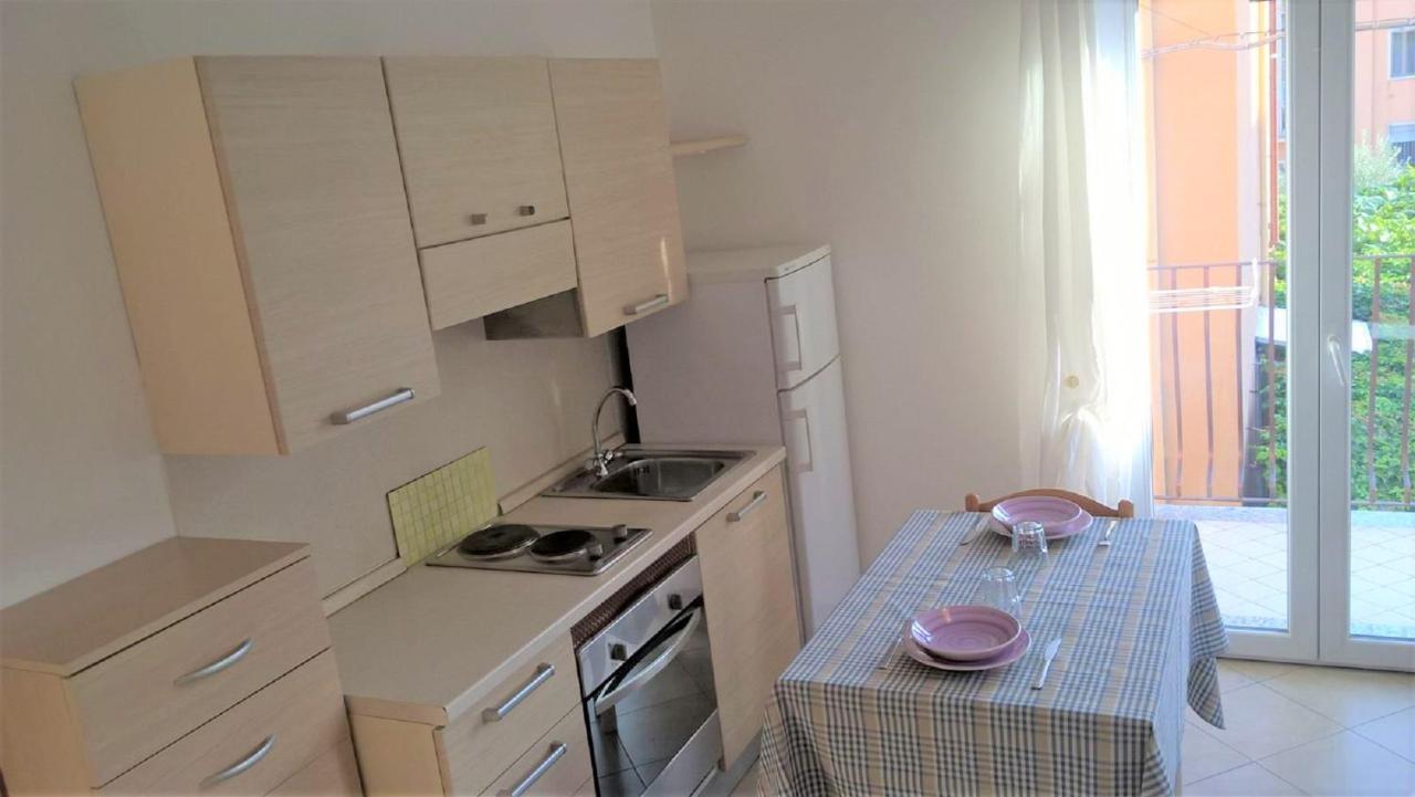 Residence Uno Studio&Suites Rimini Extérieur photo